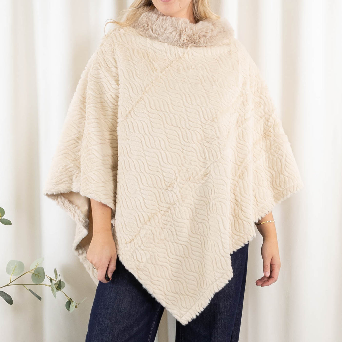 Natasha poncho, Beige