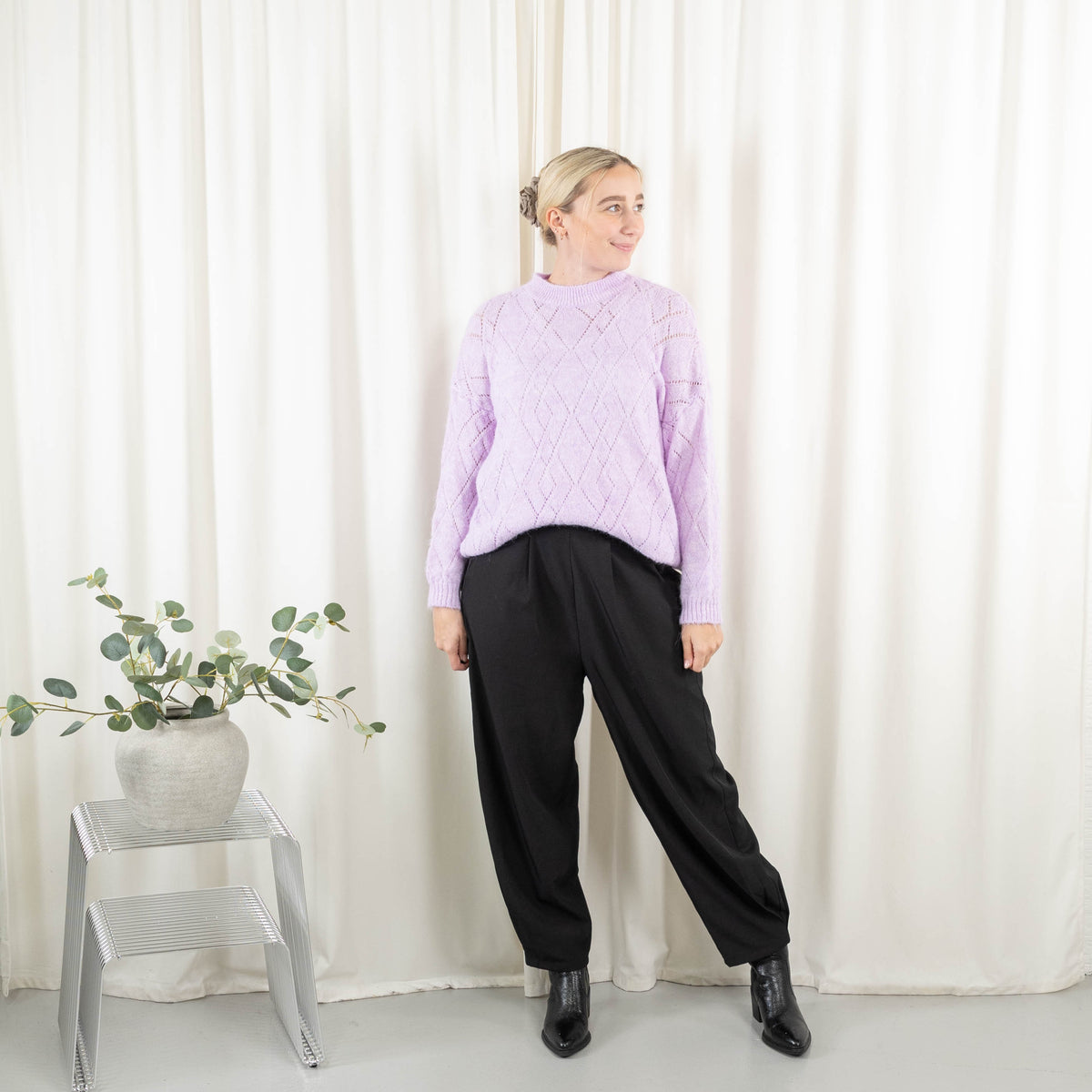Lonnie strik, Lilla