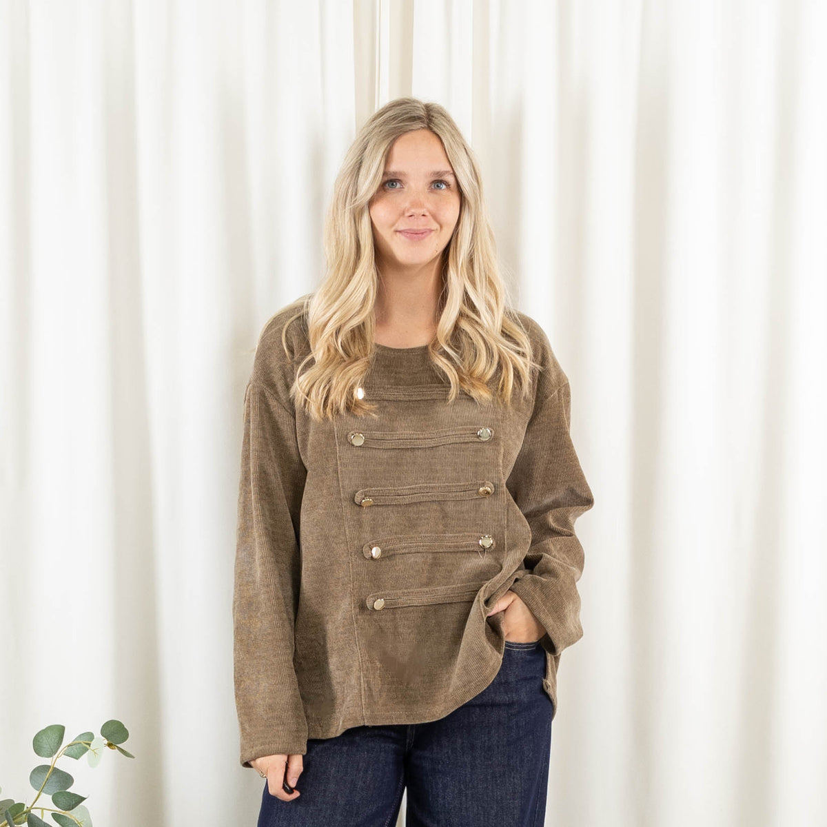 Alberte overdel, Taupe