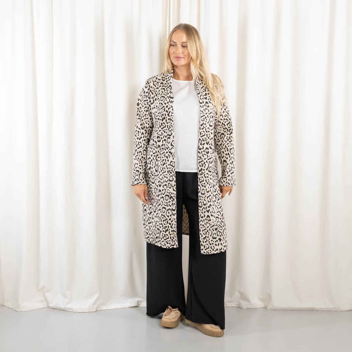 Britta cardigan, Beige