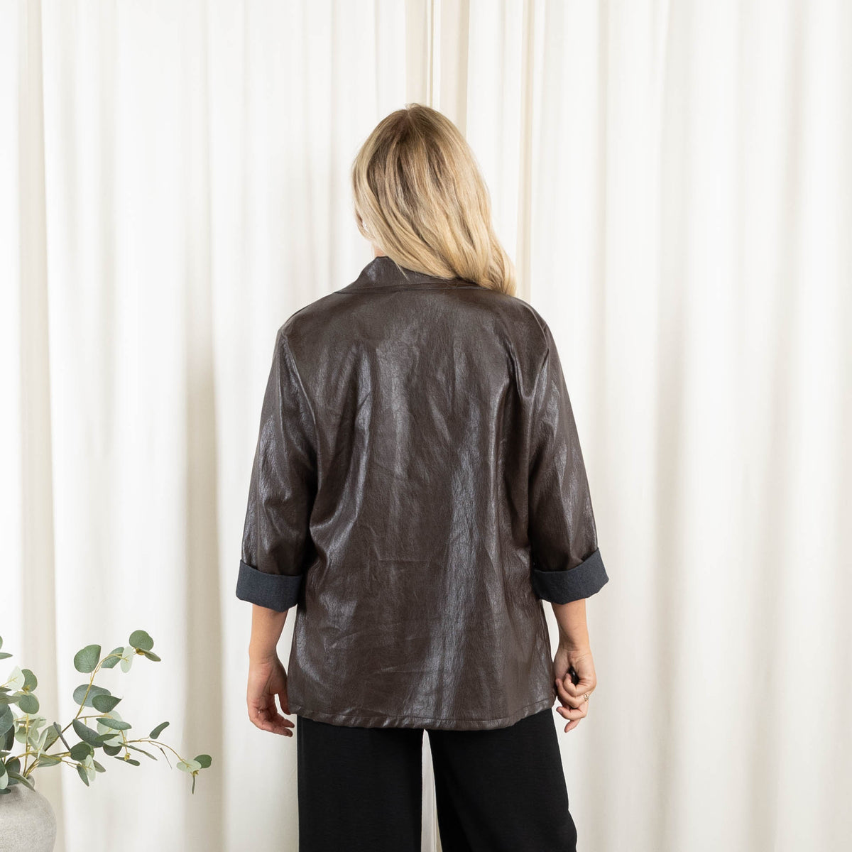 Minna blazer, Choko