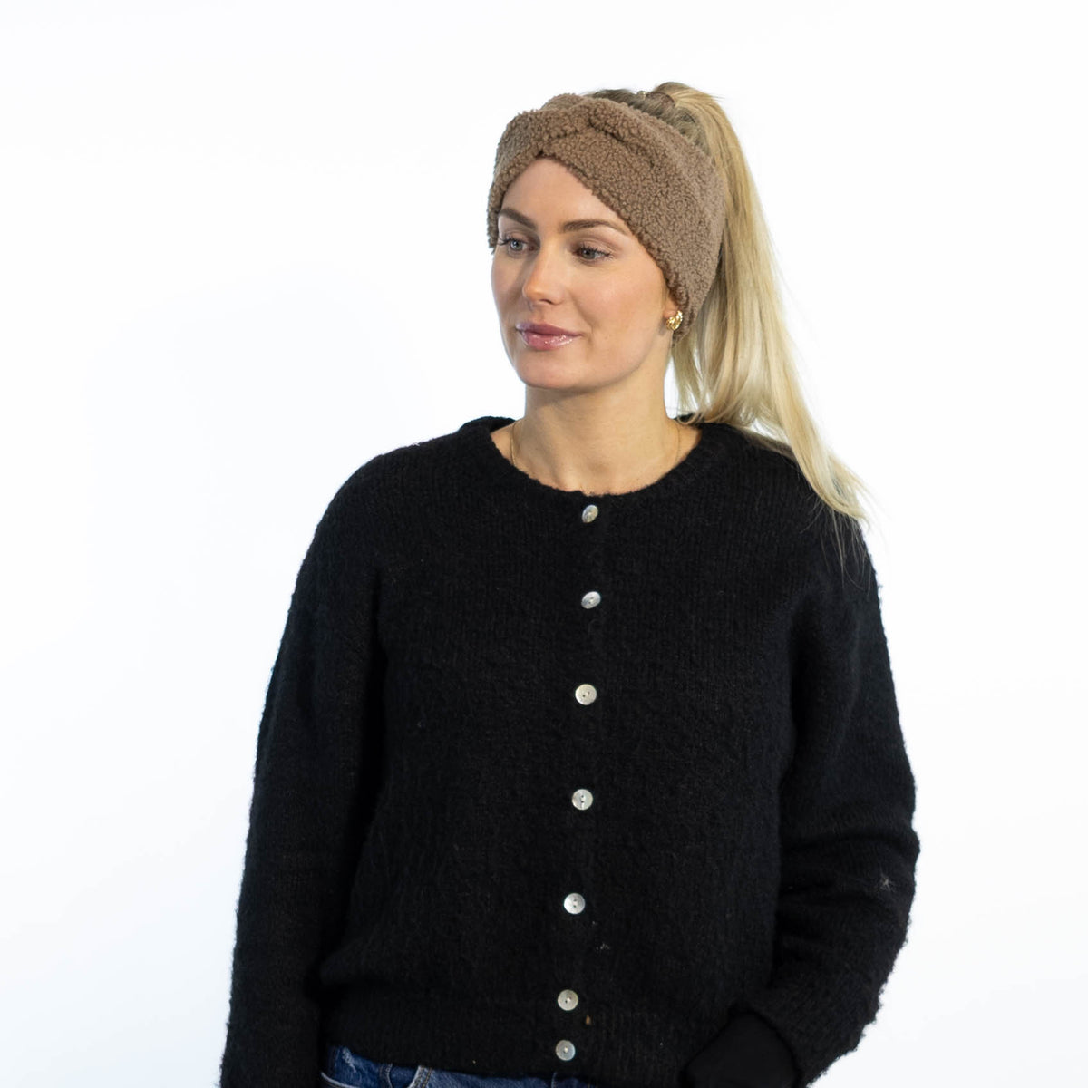 Sofia pandebånd, Lys choko