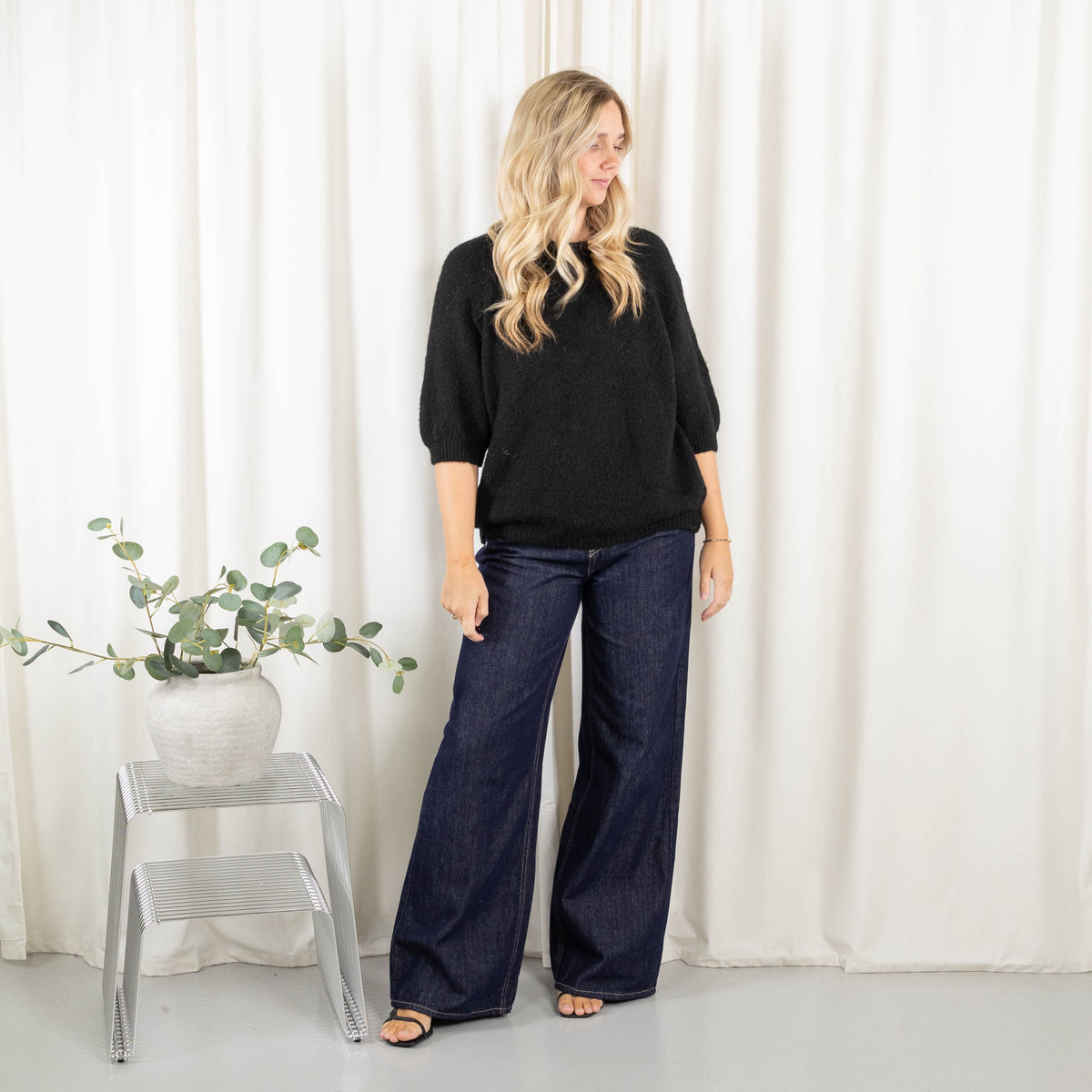 Kelly strik, Sort