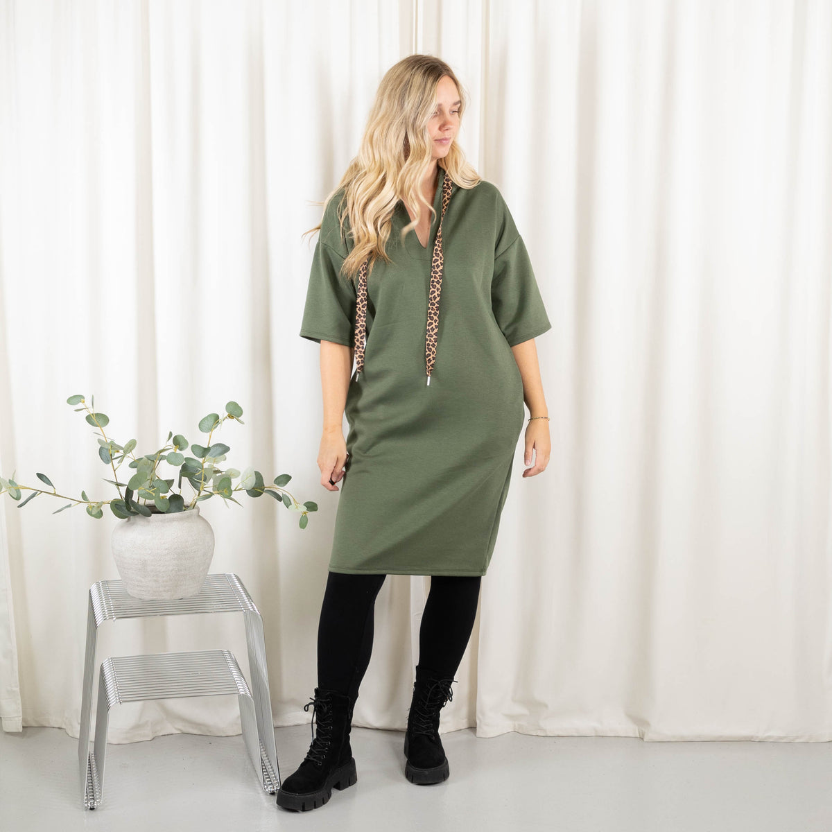 Tyra sweatkjole, Khaki