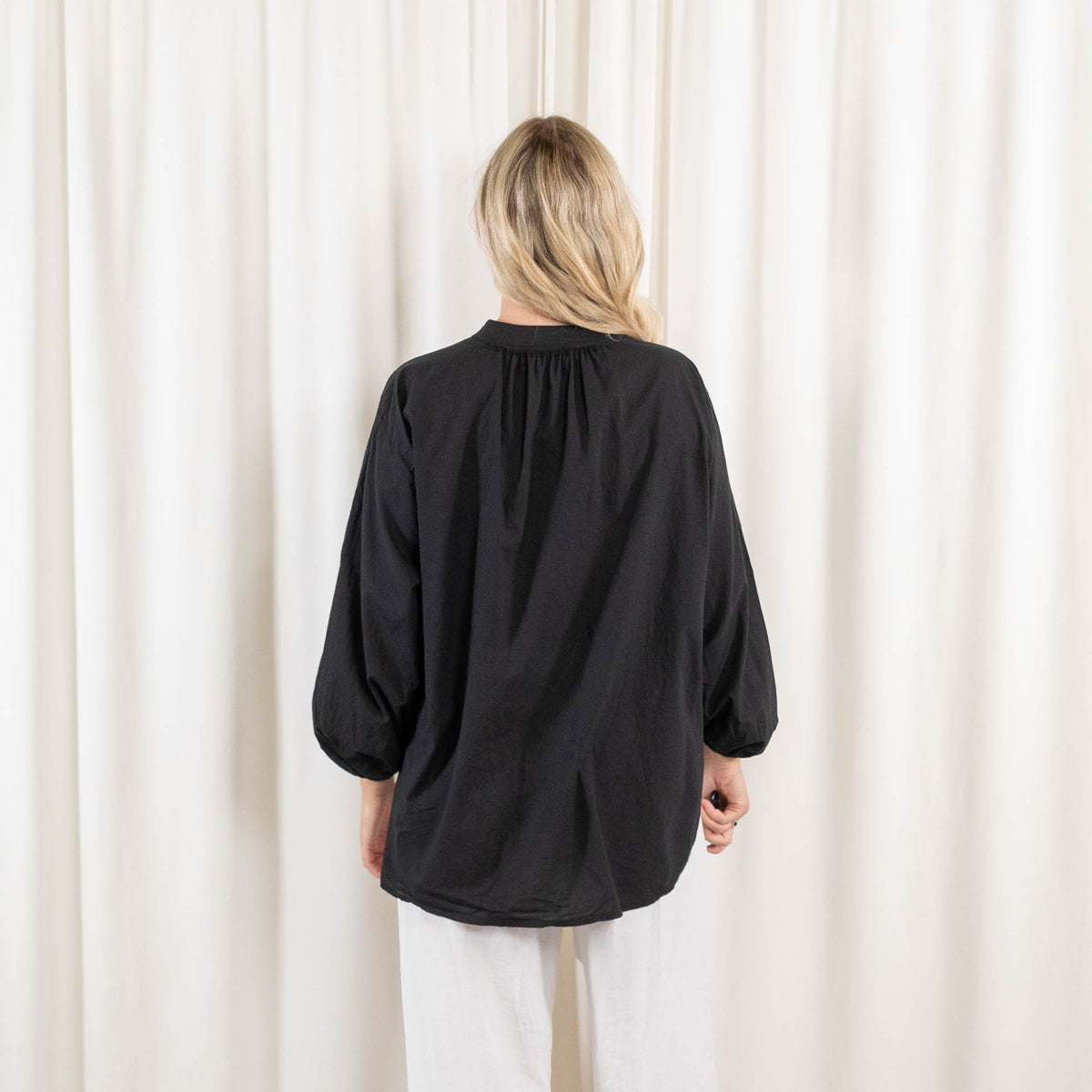 Rhea skjorte, Sort