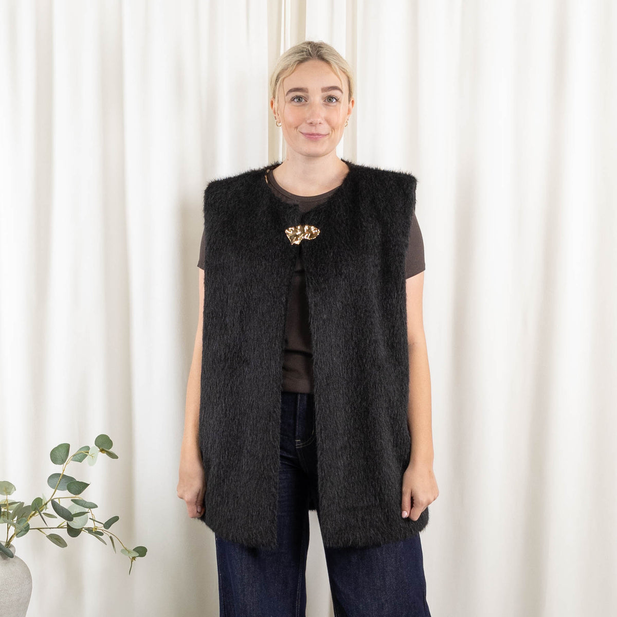 Lenora vest, Sort