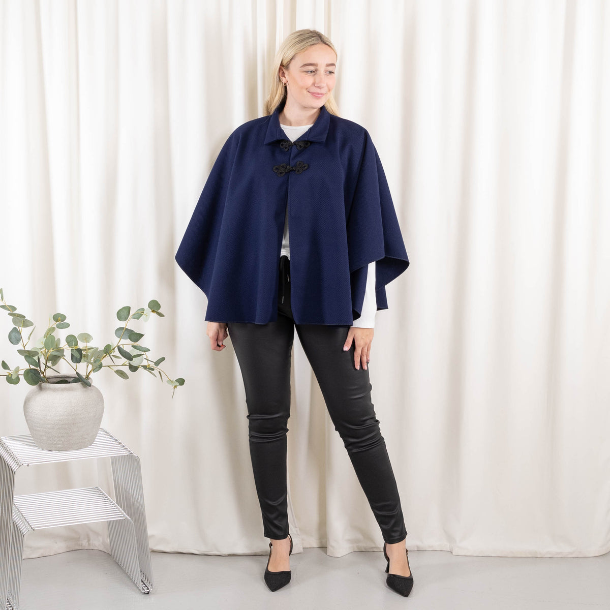 Madison poncho, Navy