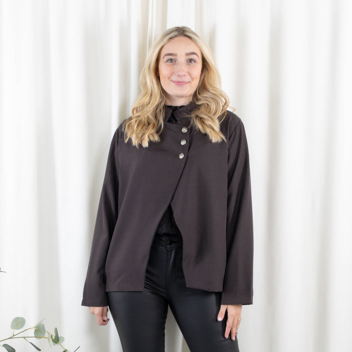 Carmen blazer, Choko