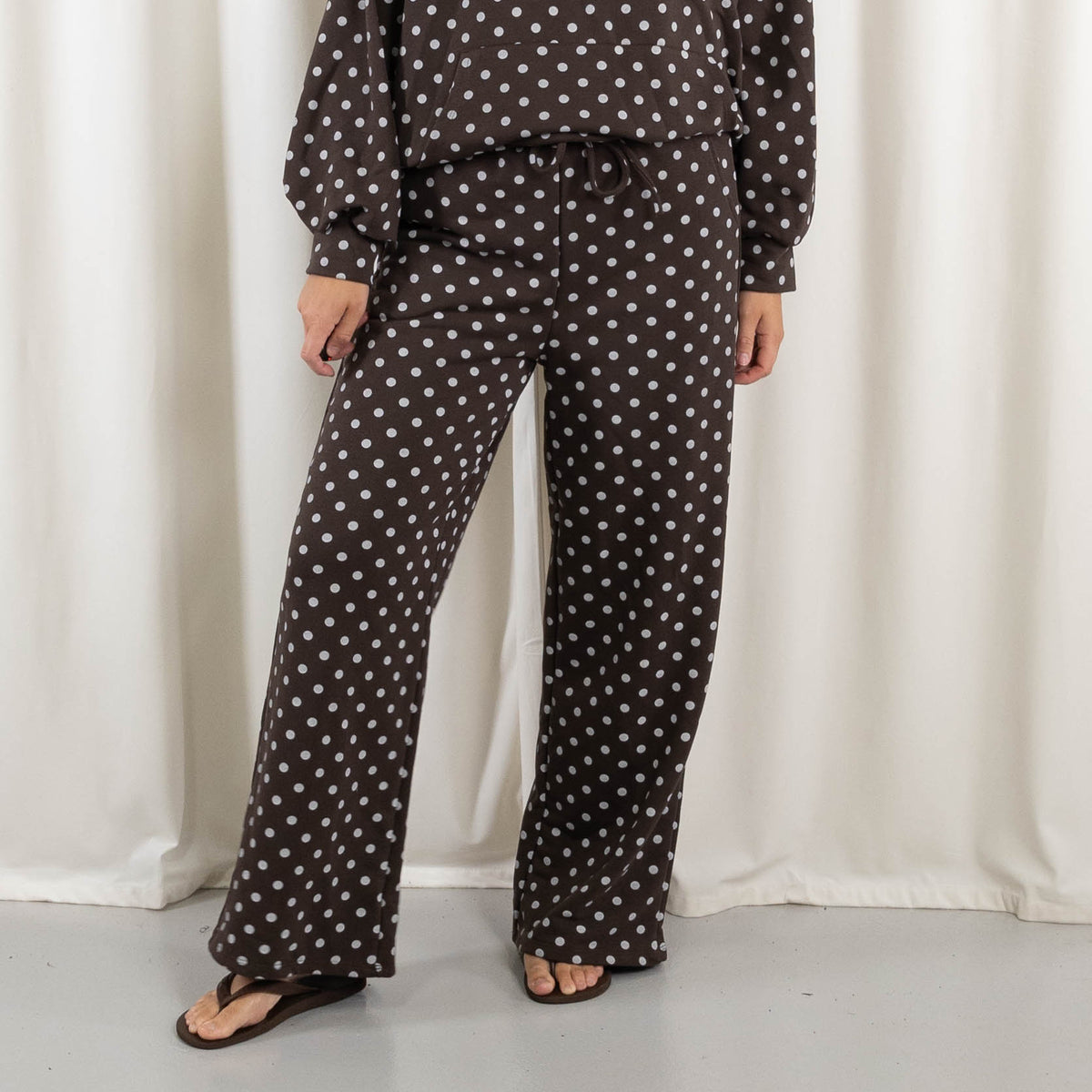 Yrsa sweatpants, Choko