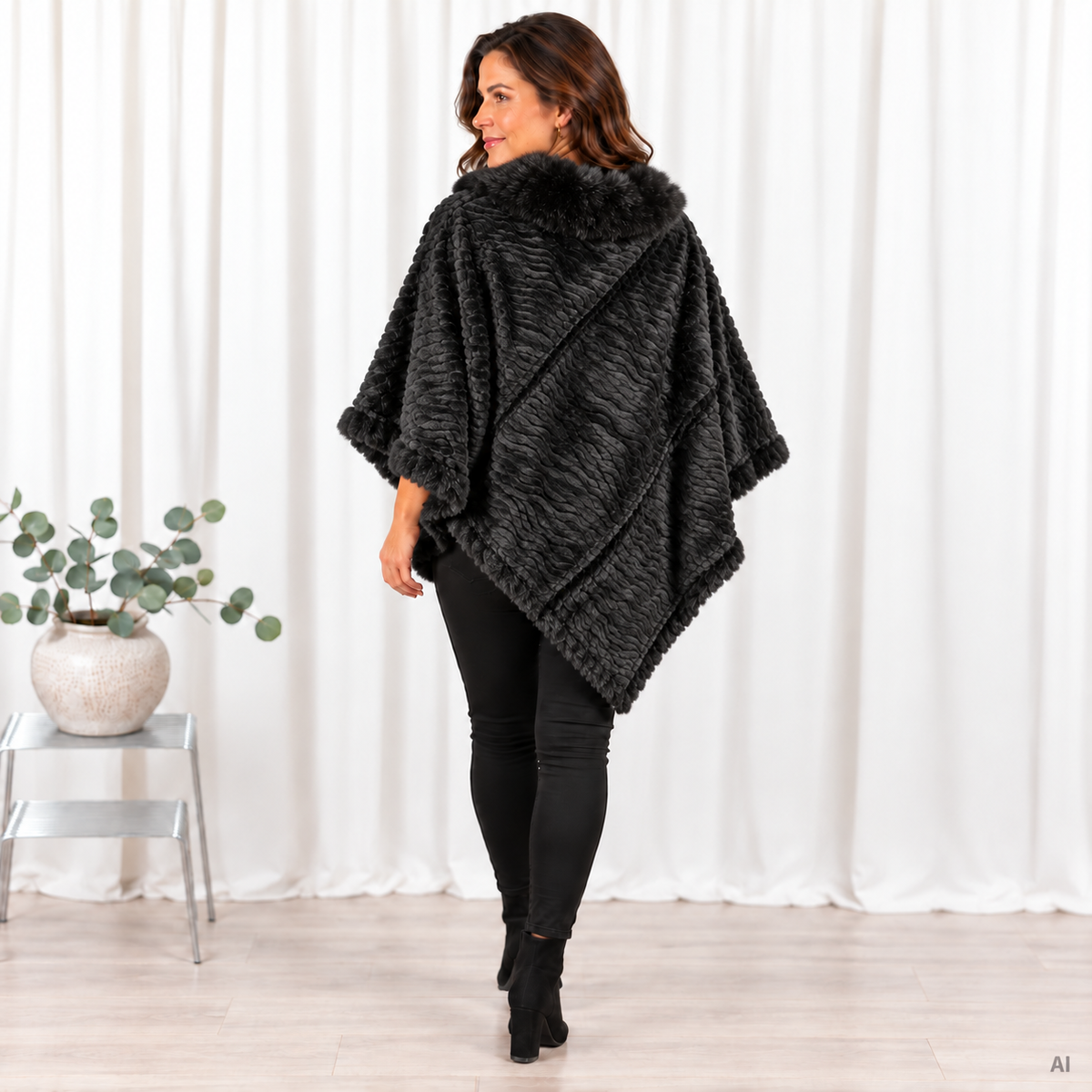 Ruby poncho, Sort