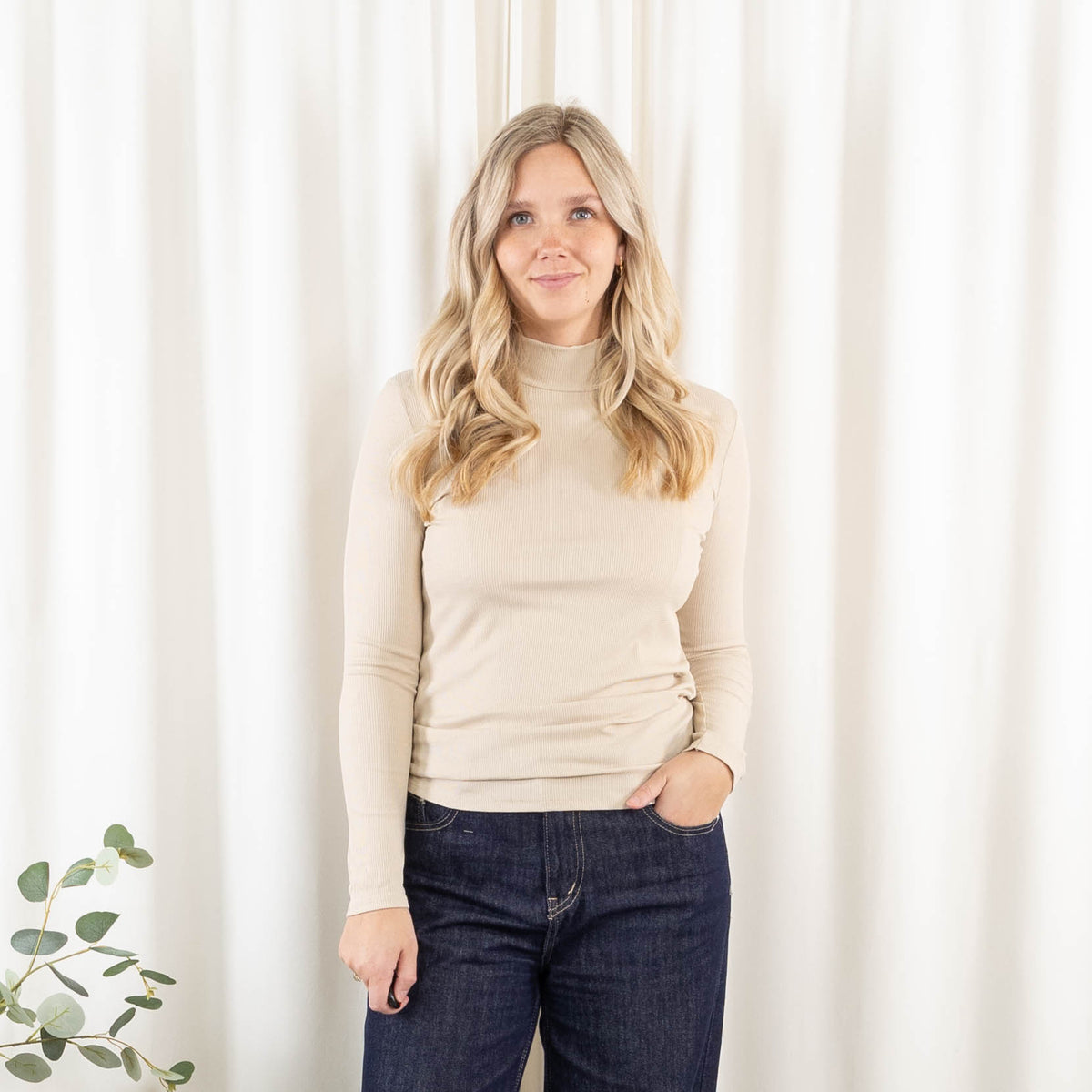 Nelly t-shirt, Beige