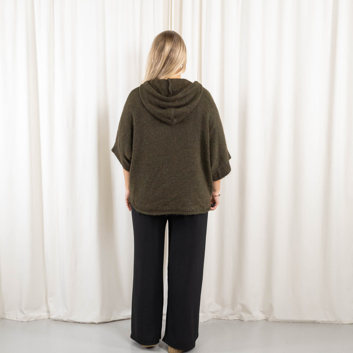 Maddie strikcardigan, Khaki