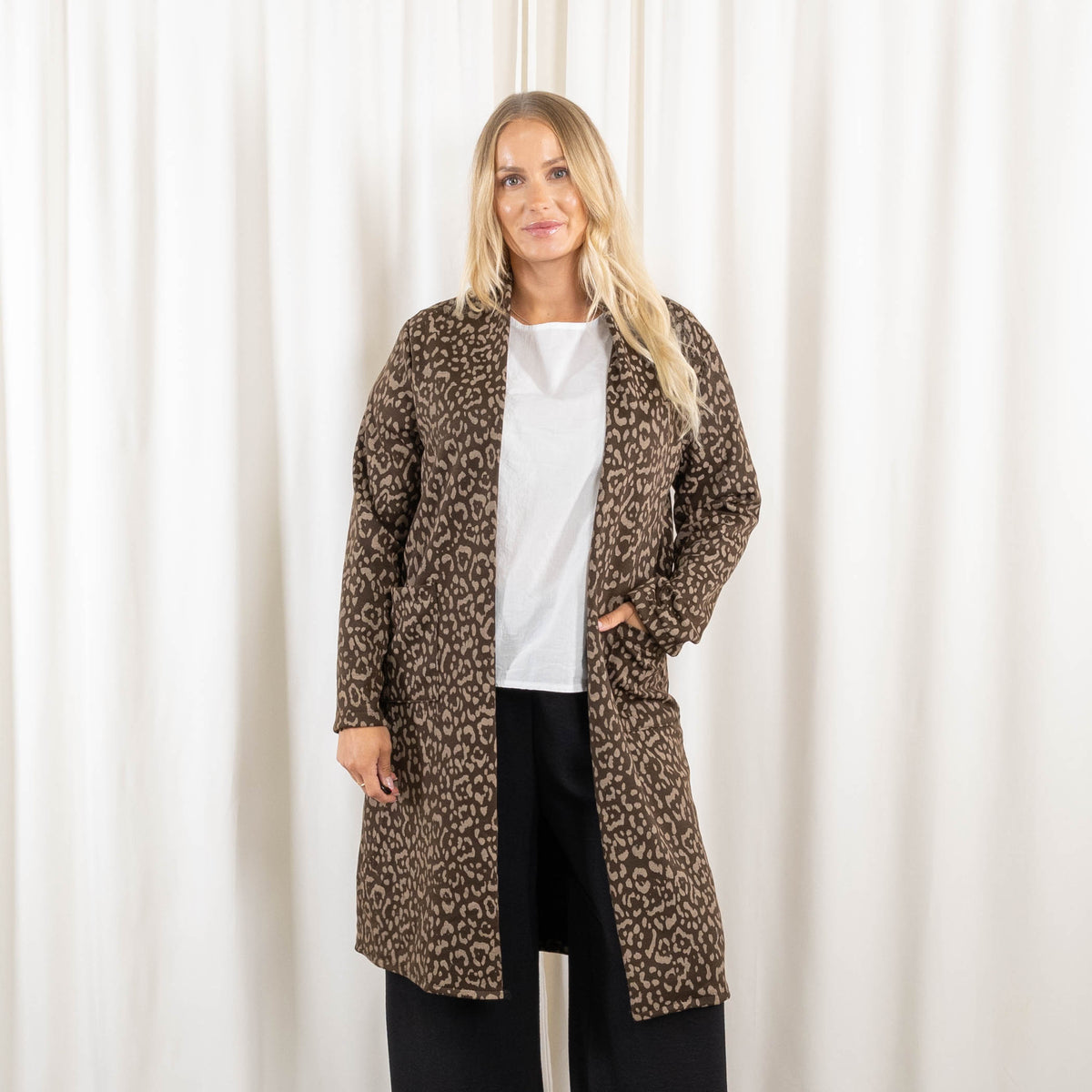 Britta cardigan, Choko
