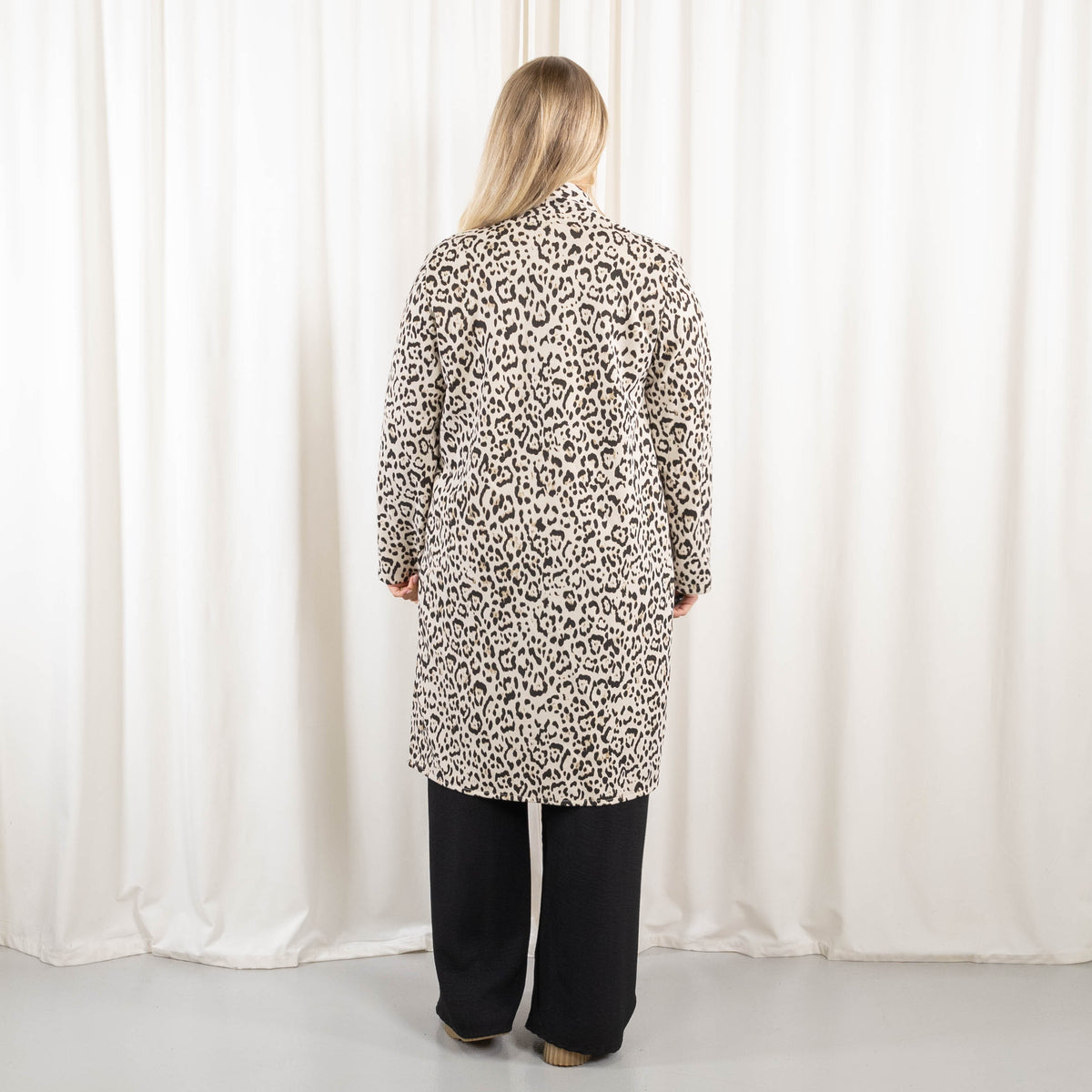 Britta cardigan, Beige