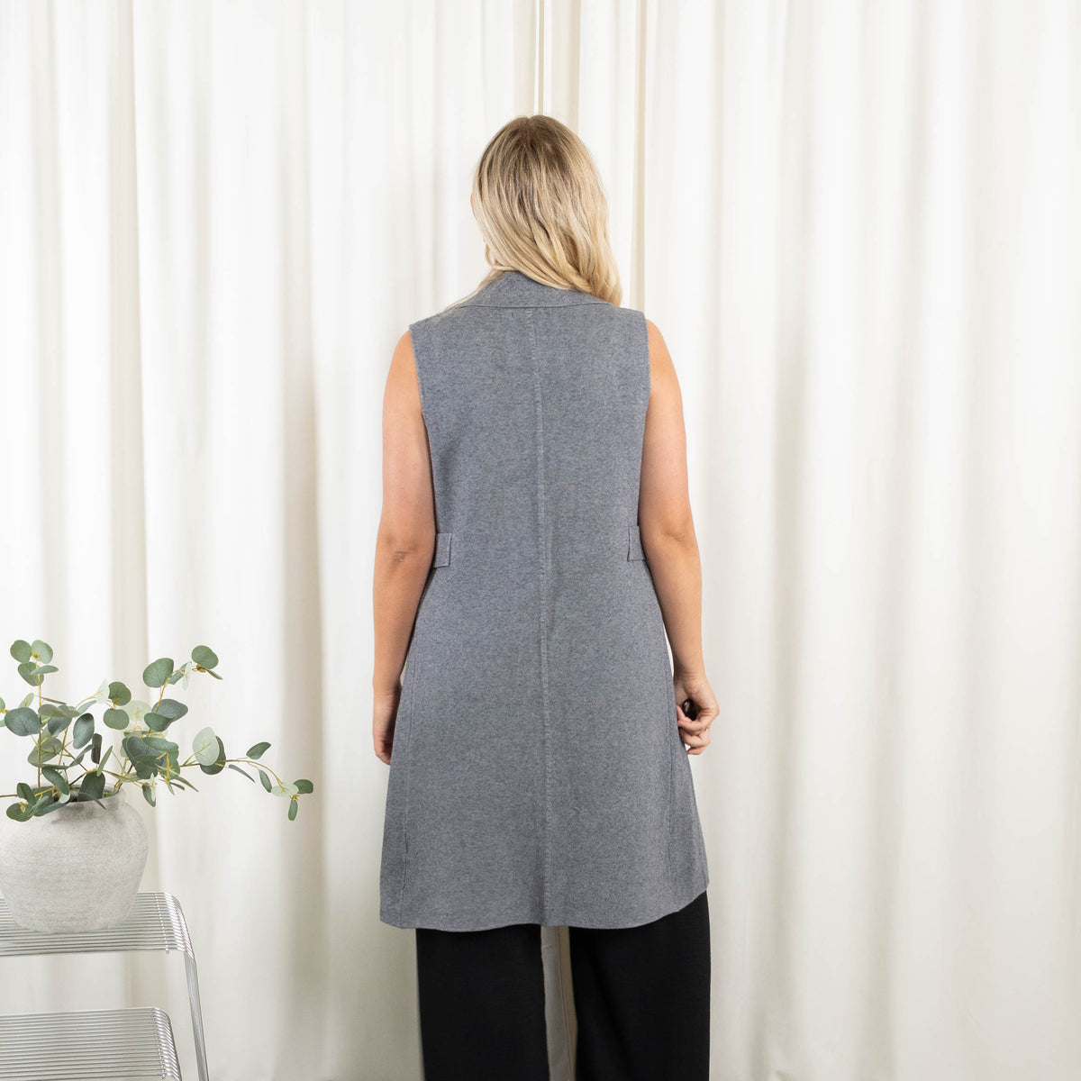 Mandy strikcardigan/vest, Grå