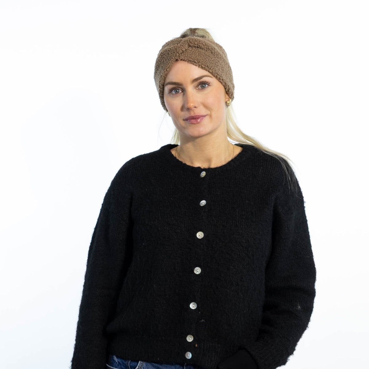 Sofia pandebånd, Lys choko