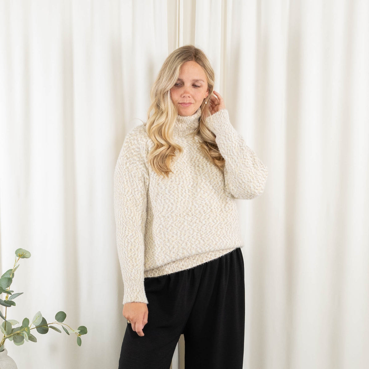 Mary strik, Beige