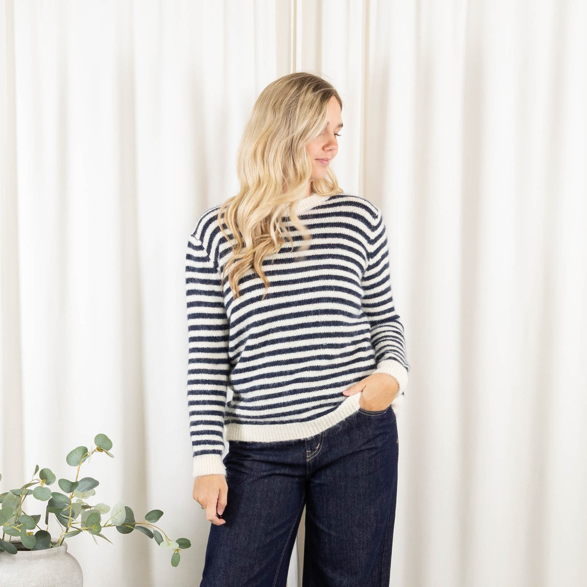Caroline strik, Navy