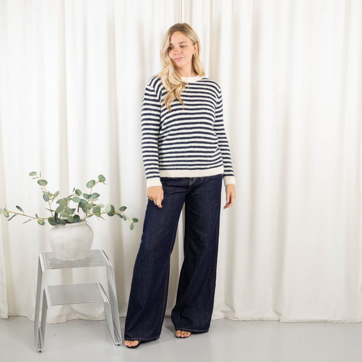 Caroline strik, Navy