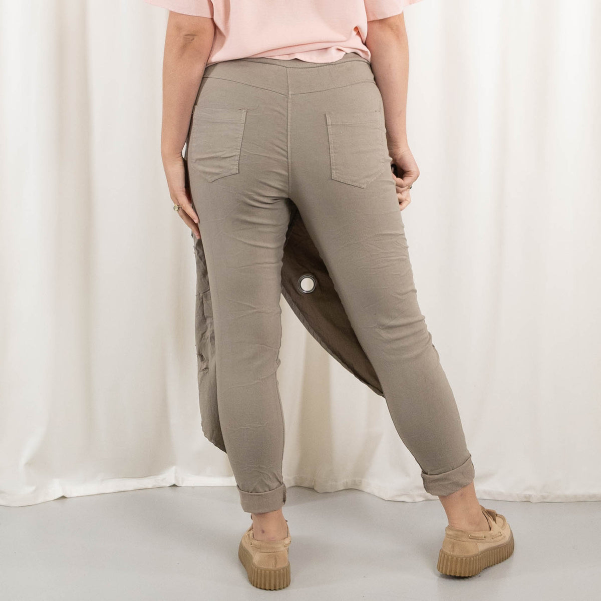 Whitney bukser, Taupe