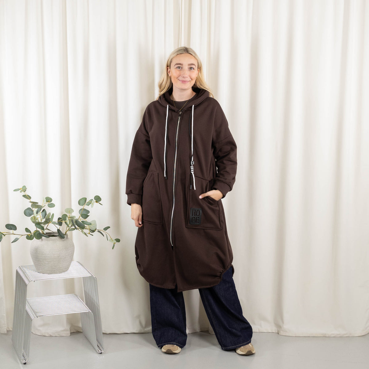 Hope sweatshirt, Choko