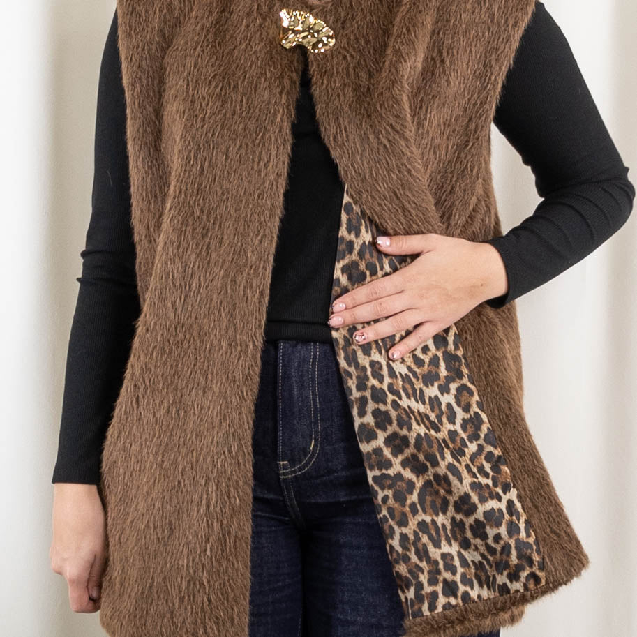 Lenora vest, Choko