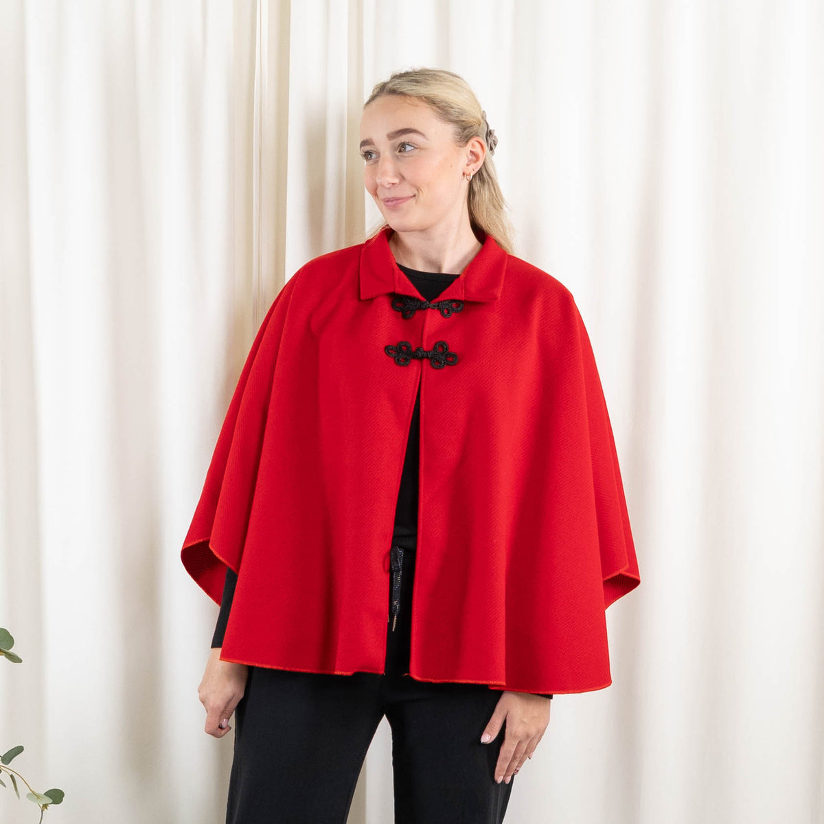 Madison poncho, Rød