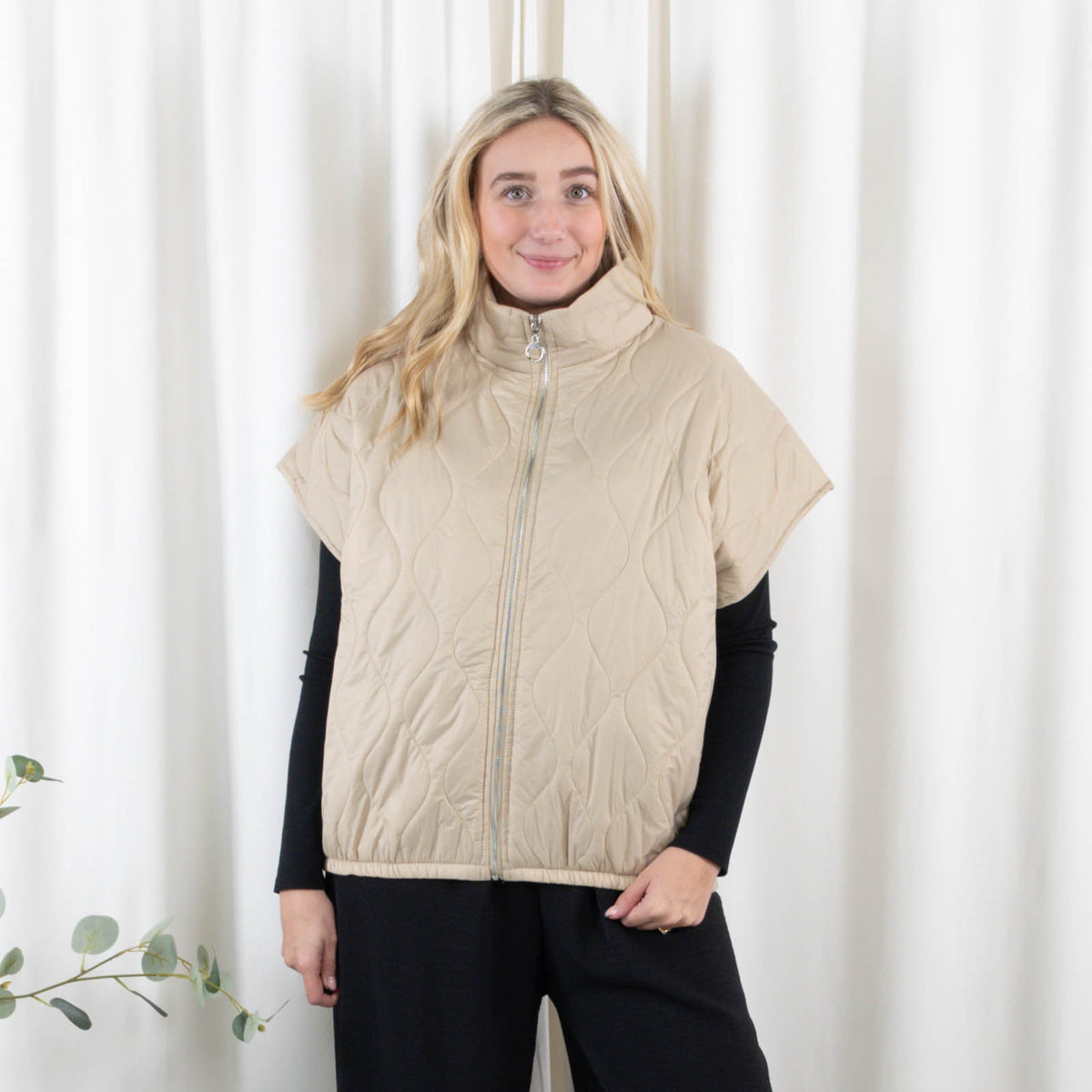 Ramona vest, Taupe