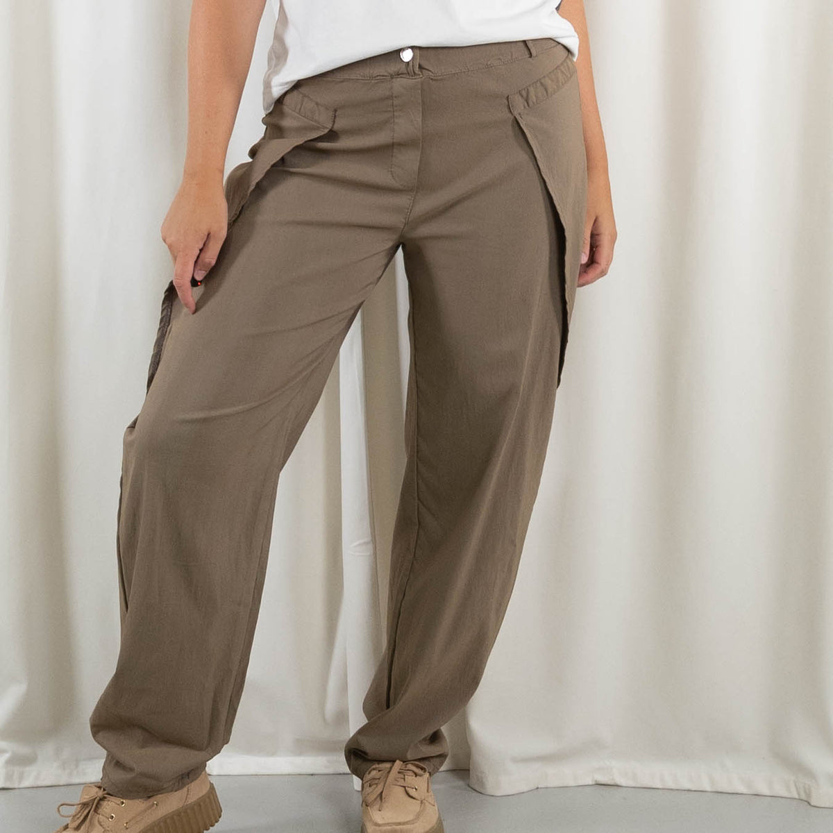 Mecur bukser, Taupe